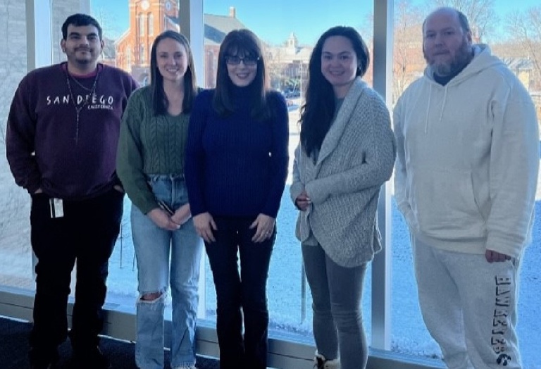 group photo of current lab members Winter 2023